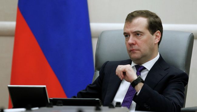Председатель правительства России Дмитрий Медведев, архивное фото