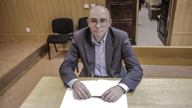 Бывший заместитель начальника СИЗО Бутырка Дмитрий Кратов в Тверском суде Москвы Бывший заместитель начальника СИЗО Бутырка Дмитрий Кратов в Тверском суде Москвы
