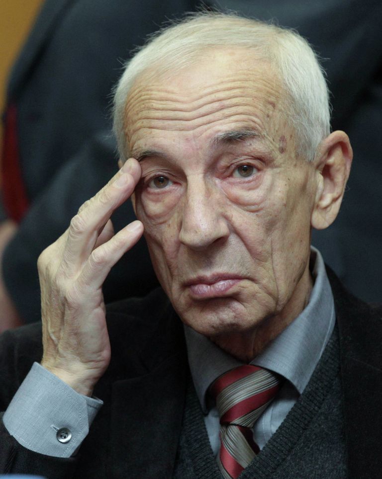 Адвокат Юрий Шмидт Адвокат Юрий Шмидт
