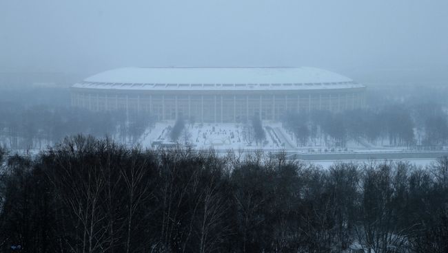 Снегопад в Москве. Архивное фото Снегопад в Москве. Архивное фото