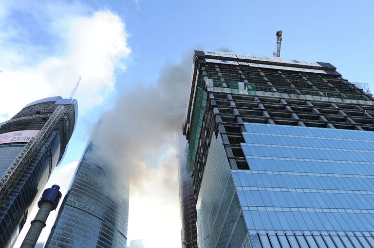 Пожар в строящейся башне комплекса Москва-Сити