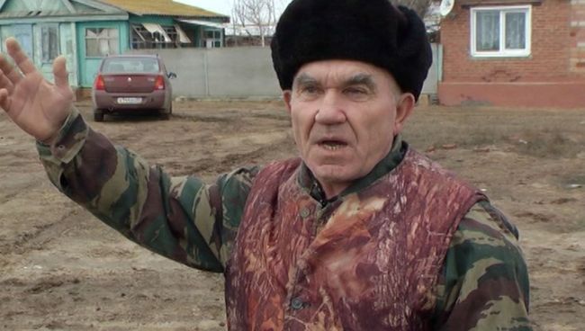 Жители астраханского села о строительстве дороги за счет средств Минобороны Жители астраханского села о строительстве дороги за счет средств Минобороны
