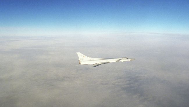 Сверхзвуковой самолет морской авиации Ту-22 М3. Архивное фото