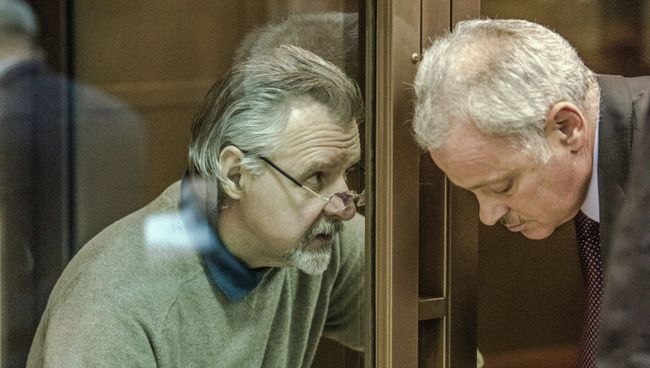 Рассмотрение вопроса о продлении ареста А.Игнатенко в Мосгорсуде