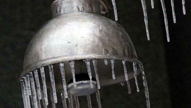 Последствия ледяного дождя в Москве. Архив Последствия ледяного дождя в Москве. Архив
