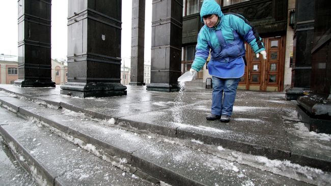 Гололед в Москве. Архивное фото