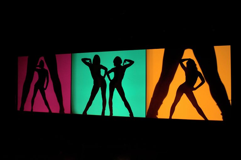 Французское кабаре Crazy Horse