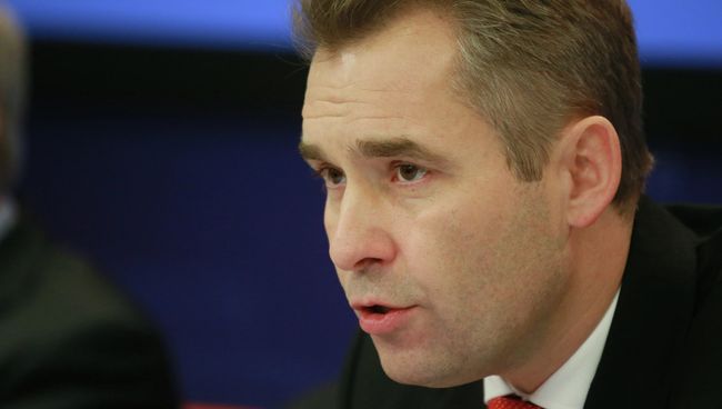 Уполномоченный при президенте РФ по правам ребенка Павел Астахов. Архивное фото Уполномоченный при президенте РФ по правам ребенка Павел Астахов. Архивное фото