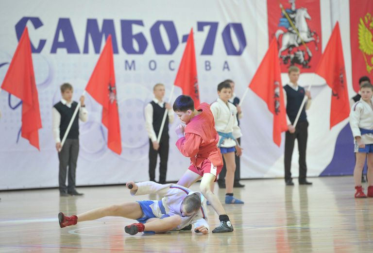 В.Путин посетил центр образования Самбо-70