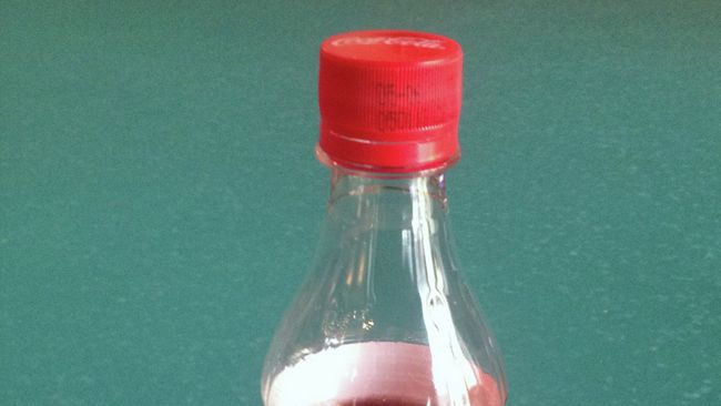 Бутылка Coca Cola грузинского производства Бутылка Coca Cola грузинского производства