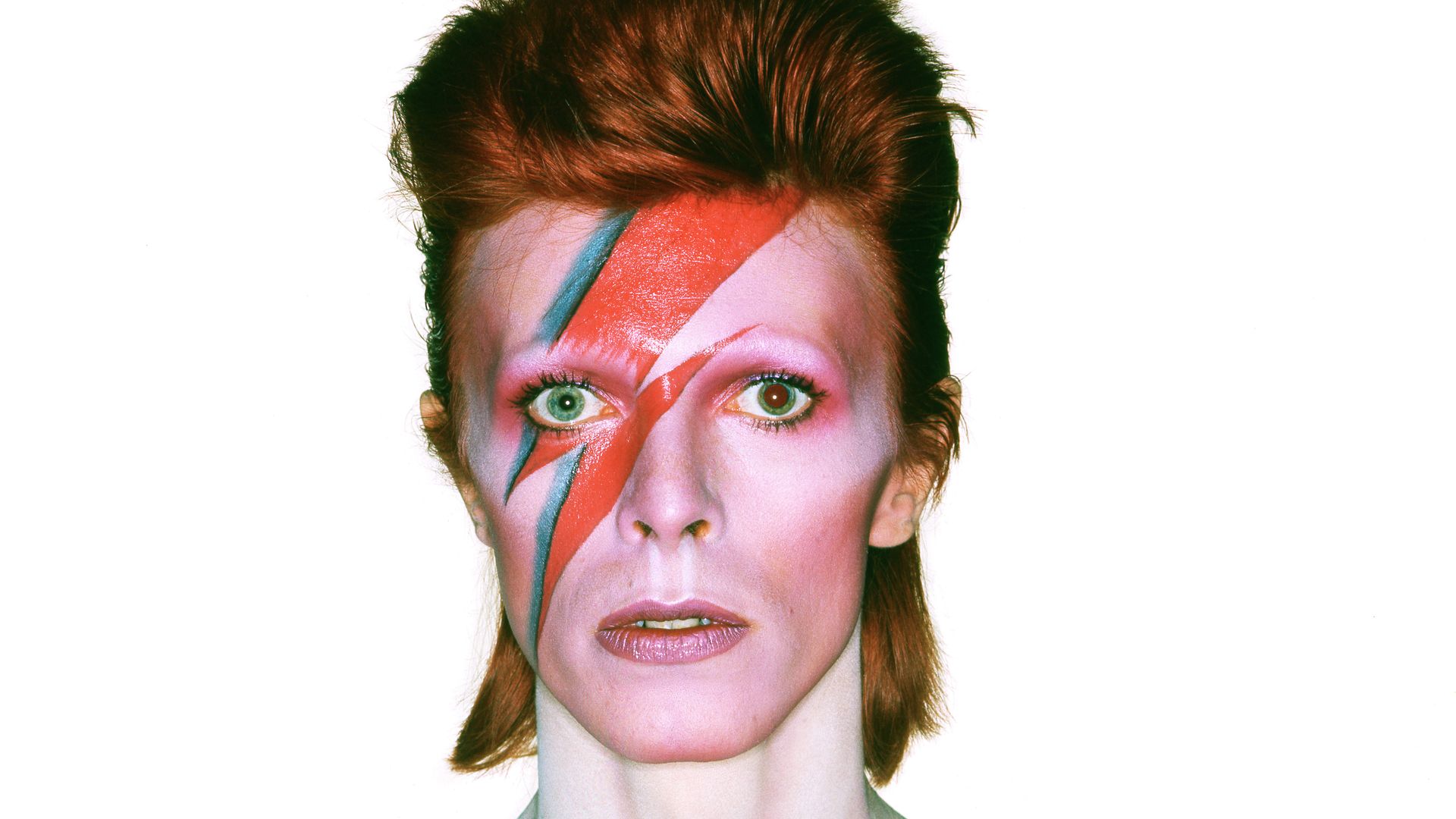 Снимок для обложки альбома Aladdin Sane, 1973 Снимок для обложки альбома Aladdin Sane, 1973 - РИА Новости, 1920, 05.08.2022
