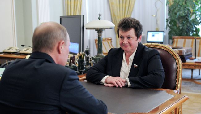 В.Путин назначил С.Орлову ВРИО губернатора Владимирской области В.Путин назначил С.Орлову ВРИО губернатора Владимирской области