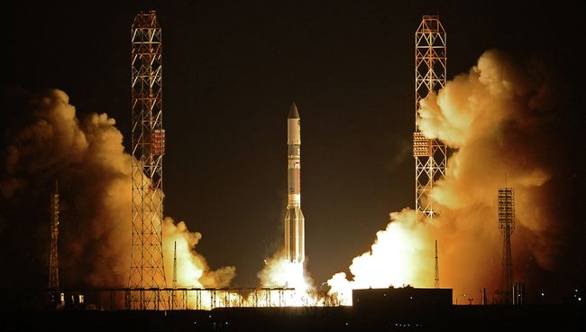 Пуск ракеты-носителя Протон-М. Архивное фото