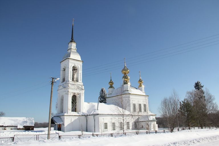 Храм Воскресения Христова в селе Карабаново Храм Воскресения Христова в селе Карабаново