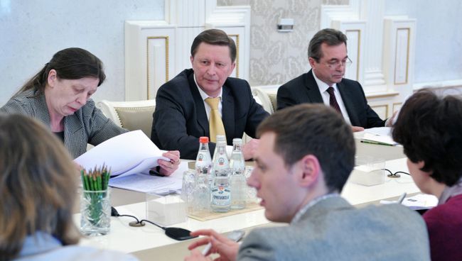 С.Иванов провел встречу с журналистами С.Иванов провел встречу с журналистами