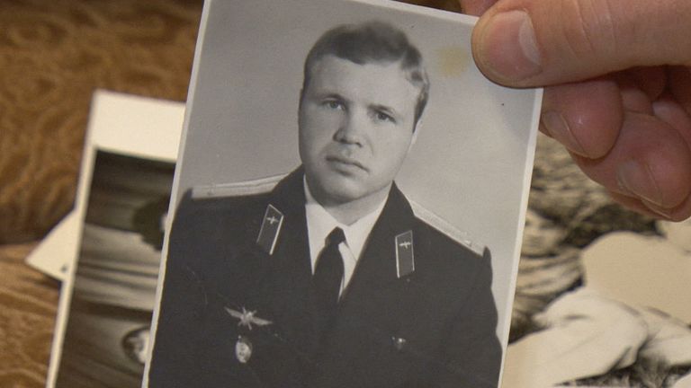 Владимир Логинов в молодости Владимир Логинов в молодости