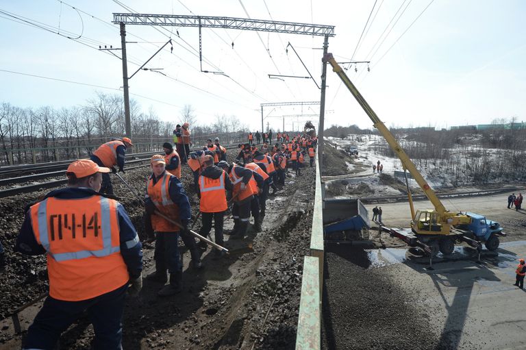 Ликвидация последствий ДТП на Каширском шоссе в Подмосковье Ликвидация последствий ДТП на Каширском шоссе в Подмосковье
