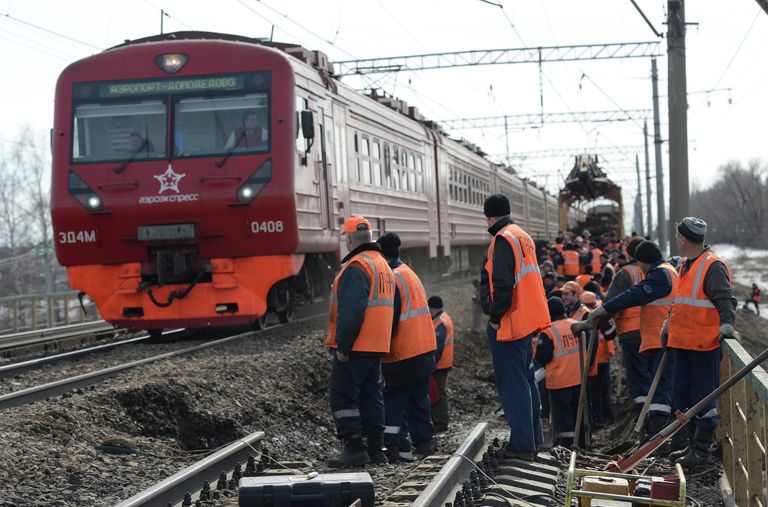 Ликвидация последствий ДТП на Каширском шоссе в Подмосковье Ликвидация последствий ДТП на Каширском шоссе в Подмосковье