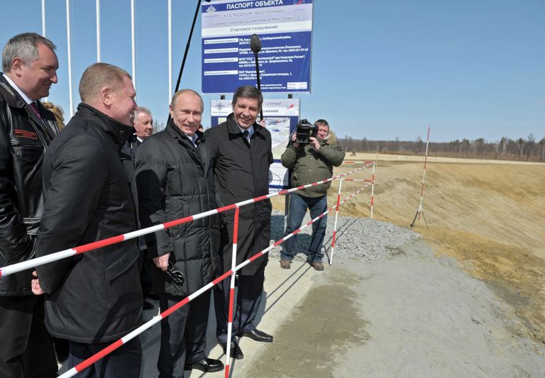 Визит Путина на космодром Восточный