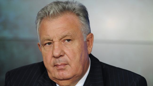 Виктор Ишаев