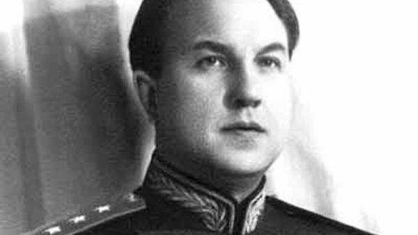 Начальник ГУКР СМЕРШ комиссар госбезопасности (ГБ) 2‑го ранга Виктор Абакумов Начальник ГУКР СМЕРШ комиссар госбезопасности (ГБ) 2‑го ранга Виктор Абакумов - РИА Новости, 1920, 19.04.2025