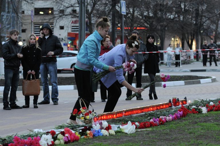 Шесть человек погибли в Белгороде в результате стрельбы Шесть человек погибли в Белгороде в результате стрельбы