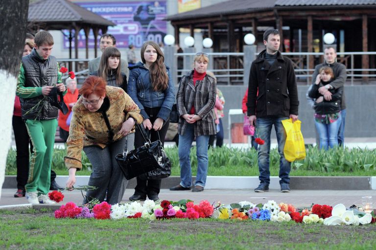 Шесть человек погибли в Белгороде в результате стрельбы Шесть человек погибли в Белгороде в результате стрельбы