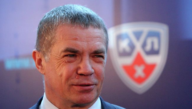 Александр Медведев