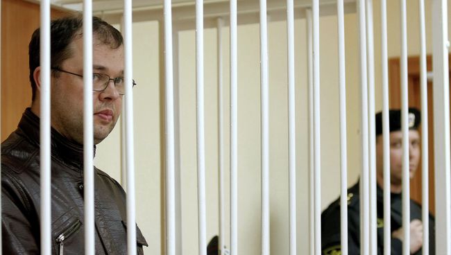 Илья Потапов, подозреваемый во взятке Илья Потапов, подозреваемый во взятке