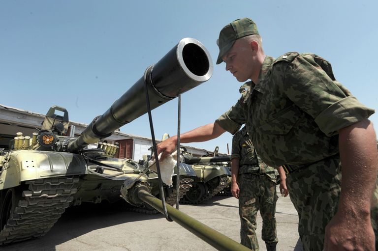 201-я Гатчинская дважды Краснознамённая военная база в Таджикистане 201-я Гатчинская дважды Краснознамённая военная база в Таджикистане