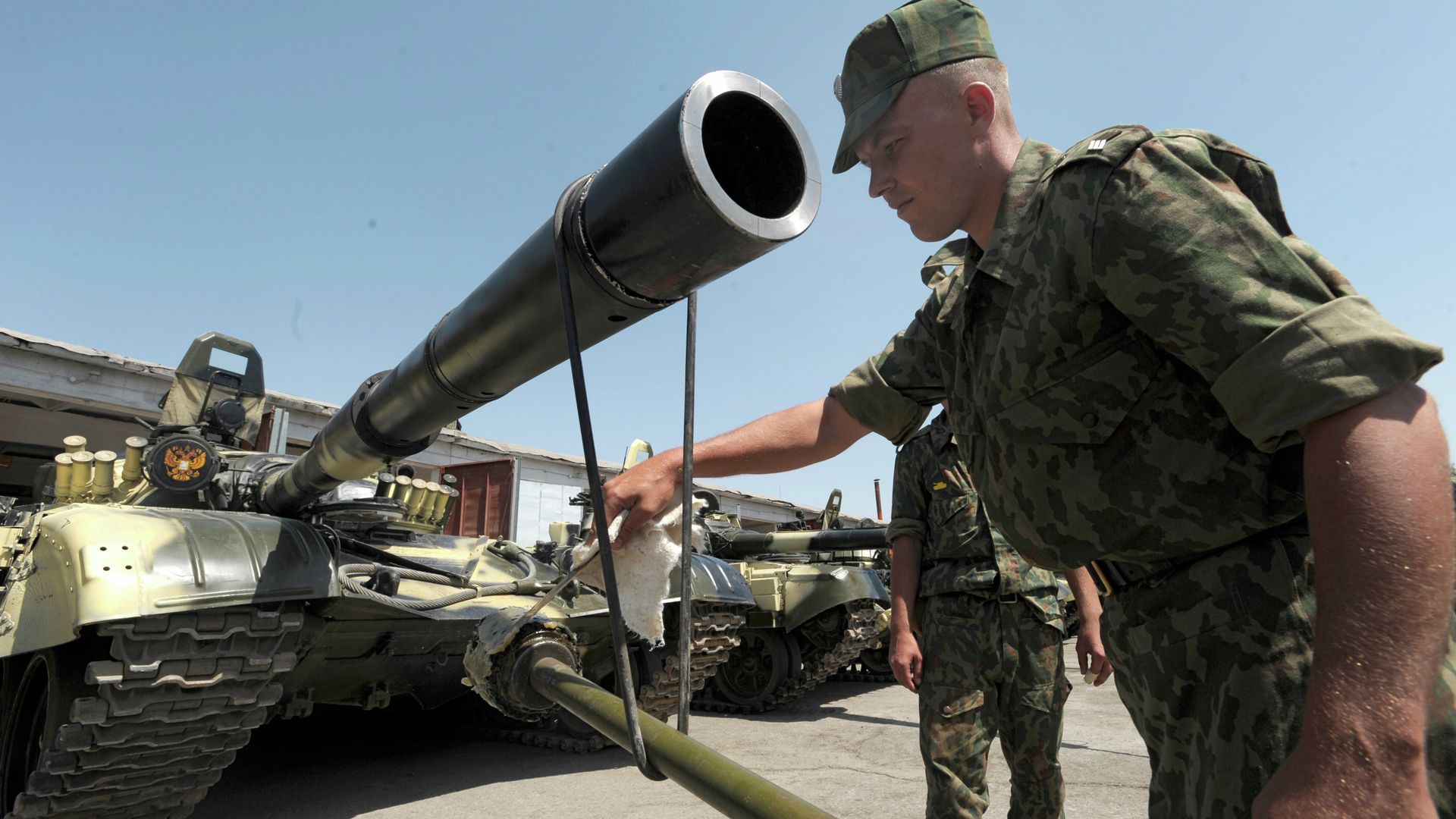 201-я Гатчинская дважды Краснознамённая военная база в Таджикистане 201-я Гатчинская дважды Краснознамённая военная база в Таджикистане - РИА Новости, 1920, 28.07.2021