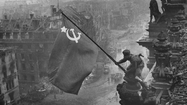 Знамя победы над Рейхстагом (1945) Знамя победы над Рейхстагом (1945)