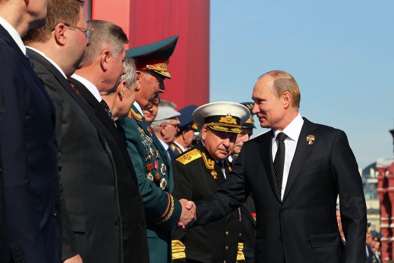 Президент РФ В.Путин на параде на Красной площади Президент РФ В.Путин на параде на Красной площади