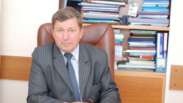 Доктор экономических наук, руководитель Института подготовки кадров высшей квалификации Владивостокского государственного университета экономики и сервиса, профессор Александр Латкин Доктор экономических наук, руководитель Института подготовки кадров высшей квалификации Владивостокского государственного университета экономики и сервиса, профессор Александр Латкин - РИА Новости, 1920, 31.08.2021