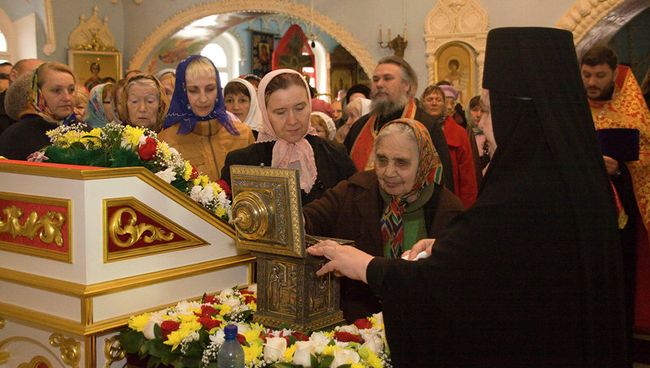 Мощи святителя Николая Чудотворца в Красноярске. Архивное фото Мощи святителя Николая Чудотворца в Красноярске. Архивное фото