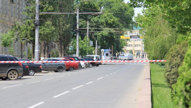 Взрыв у здания МВД в Махачкале Взрыв у здания МВД в Махачкале