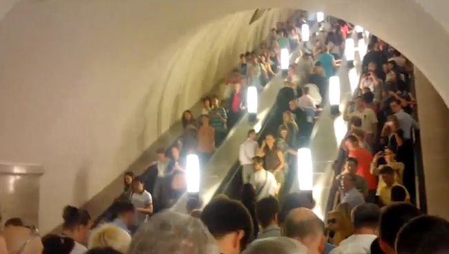 Пожар в московском метро: причины и последствия ЧП в подземке Пожар в московском метро: причины и последствия ЧП в подземке