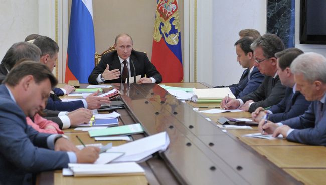 В.Путин проводит совещание в Кремле В.Путин проводит совещание в Кремле