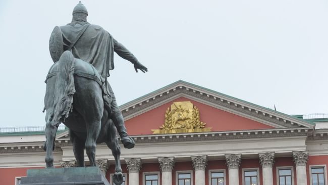 Здание мэрии Москвы Здание мэрии Москвы