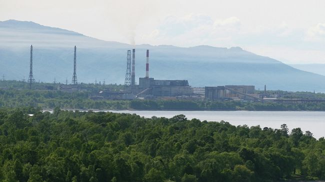 Байкальский целлюлозно-бумажный комбинат. Архивное фото Байкальский целлюлозно-бумажный комбинат. Архивное фото