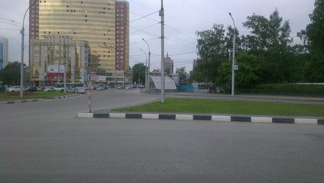 Новый вестибюль станции Березовая роща открылся в Новосибирске Новый вестибюль станции Березовая роща открылся в Новосибирске