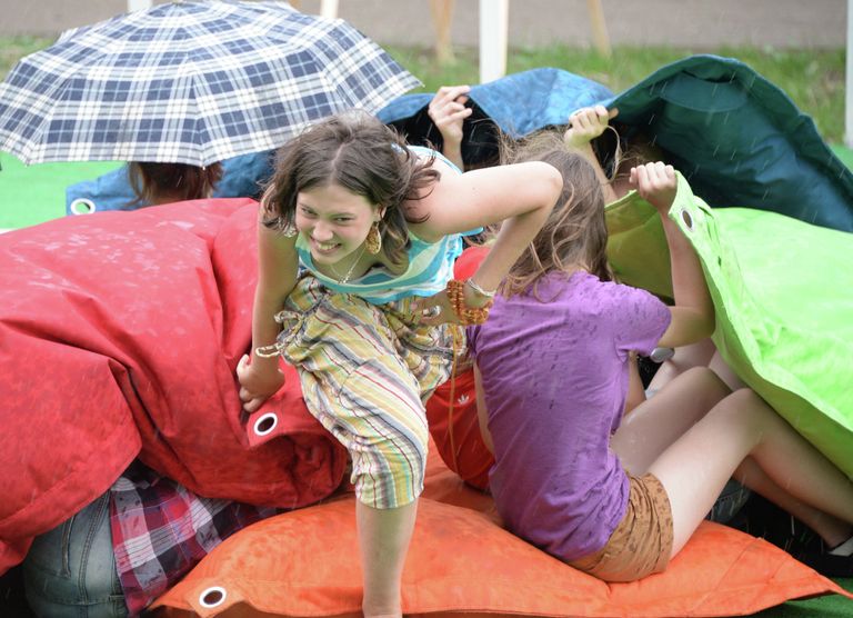 Летний праздник The Moscow News Culture Clash – Gorodki & BBQ Party Летний праздник The Moscow News Culture Clash – Gorodki & BBQ Party