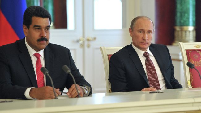 Владимир Путин и Николас Мадуро. Архивное фото Владимир Путин и Николас Мадуро. Архивное фото