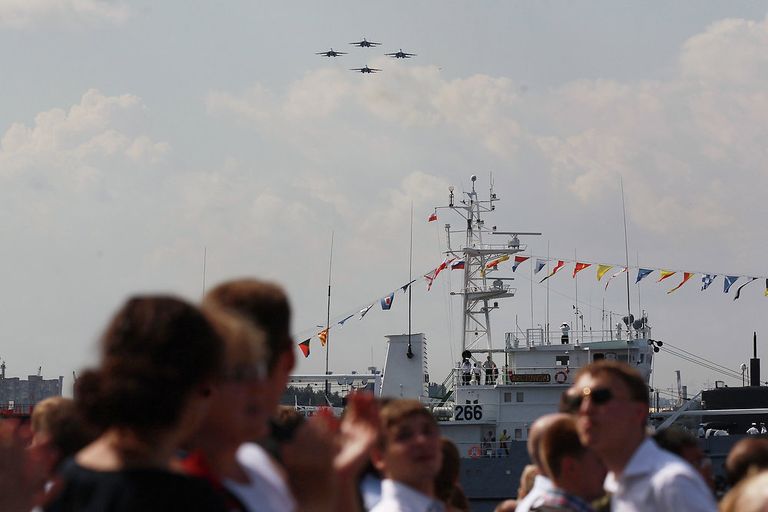Открытие международного военно-морского салона в Санкт-Петербурге Открытие международного военно-морского салона в Санкт-Петербурге