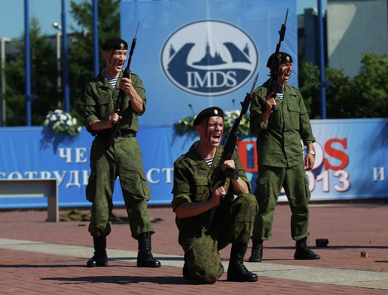 Открытие международного военно-морского салона в Санкт-Петербурге Открытие международного военно-морского салона в Санкт-Петербурге