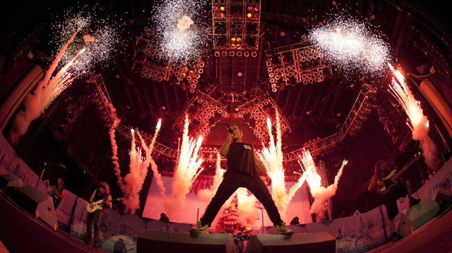 Британская группа Iron Maiden Британская группа Iron Maiden
