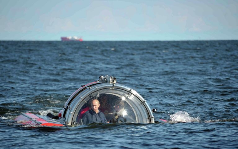 В.Путин посетил остров Гогланд в Финском заливе В.Путин посетил остров Гогланд в Финском заливе