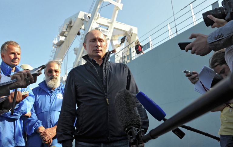 В.Путин посетил остров Гогланд в Финском заливе В.Путин посетил остров Гогланд в Финском заливе