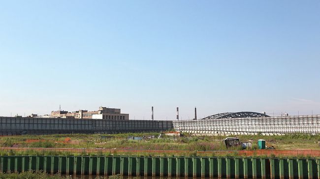 На территории Охтинского мыса в Петербурге
