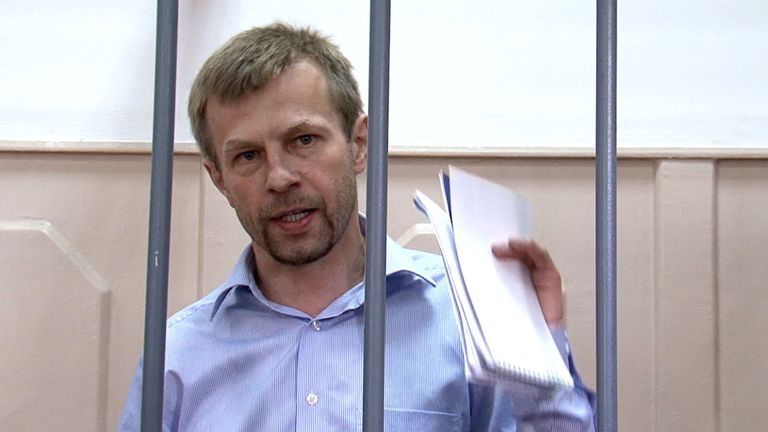 Суд отстранил Урлашова от должности мэра Ярославля. Кадры из зала суда Суд отстранил Урлашова от должности мэра Ярославля. Кадры из зала суда